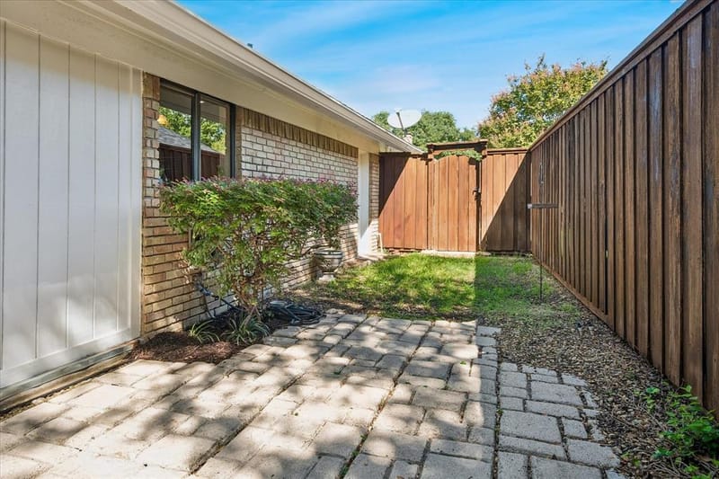 7603 Queens Ferry Lane, Dallas TX 75248 - Photo 27