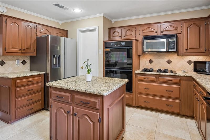 7603 Queens Ferry Lane, Dallas TX 75248 - Photo 8