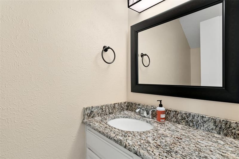 716 W Mulberry Street # 1C, Denton TX 76201 - Photo 11
