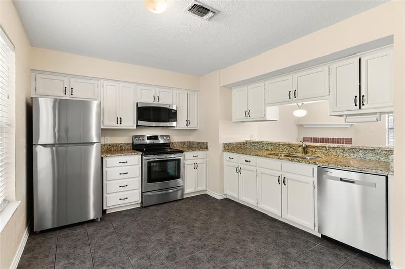 716 W Mulberry Street # 1C, Denton TX 76201 - Photo 8