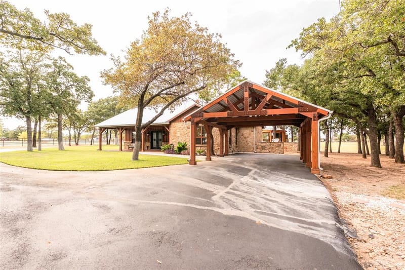 423 Brazos Street, Bowie TX 76230 - Photo 19