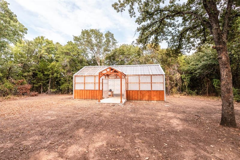 423 Brazos Street, Bowie TX 76230 - Photo 29