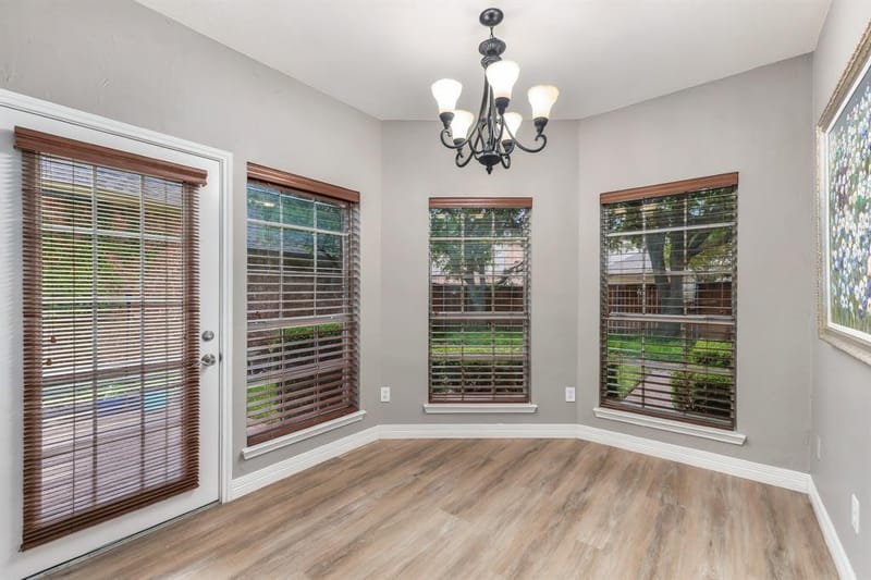 8707 Stonecrest Drive, Irving TX 75063 - Photo 12