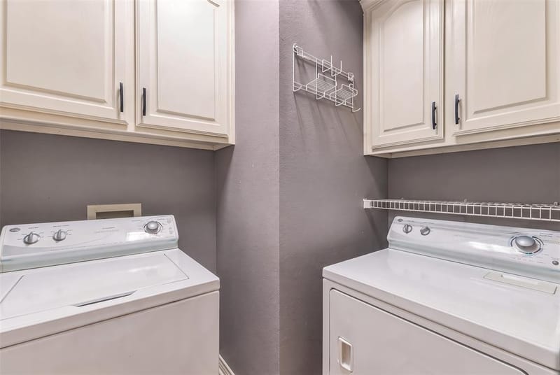 8707 Stonecrest Drive, Irving TX 75063 - Photo 26