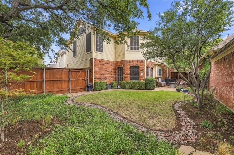 8707 Stonecrest Drive, Irving TX 75063 - Photo 29