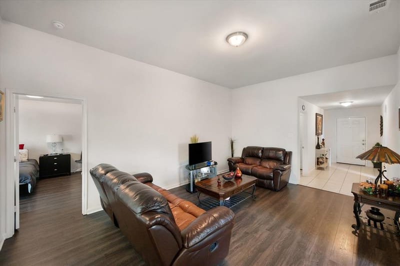 1008 Primrose Drive, Sanger TX 76266 - Photo 9