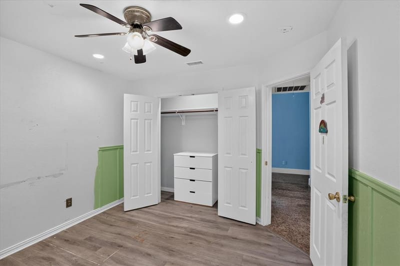 3041 Meadowbrook Drive, Grand Prairie TX 75052 - Photo 23