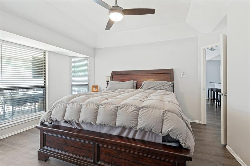500 Bayberry Lane, Euless TX 76039 - Photo 18