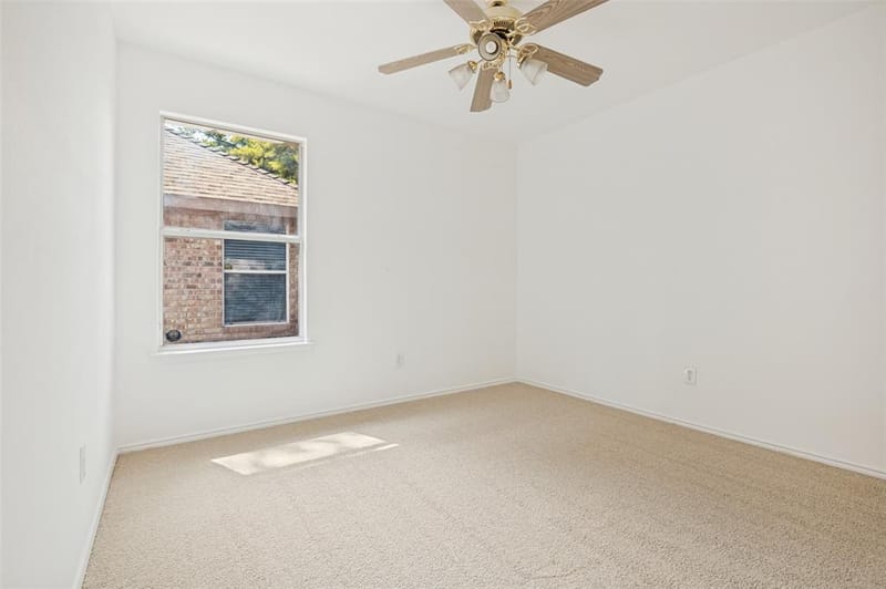 536 Cross Ridge Circle N, Fort Worth TX 76120 - Photo 21