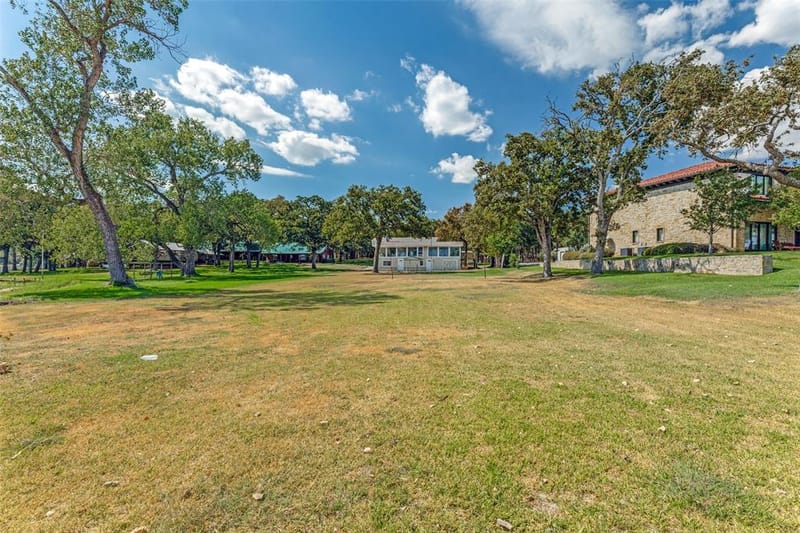 12960 Gantt Road E, Azle TX 76020 - Photo 32