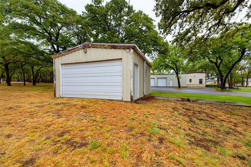 12960 Gantt Road E, Azle TX 76020 - Photo 28