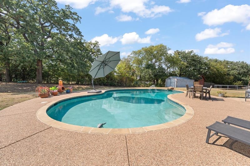 312 Trailwood Drive, Joshua TX 76058 - Photo 2