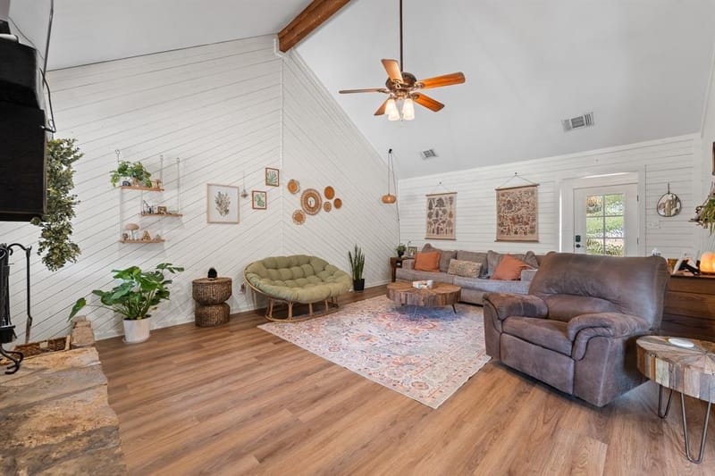 312 Trailwood Drive, Joshua TX 76058 - Photo 10