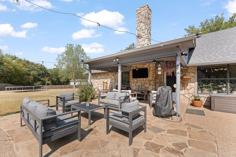 312 Trailwood Drive, Joshua TX 76058 - Photo 33