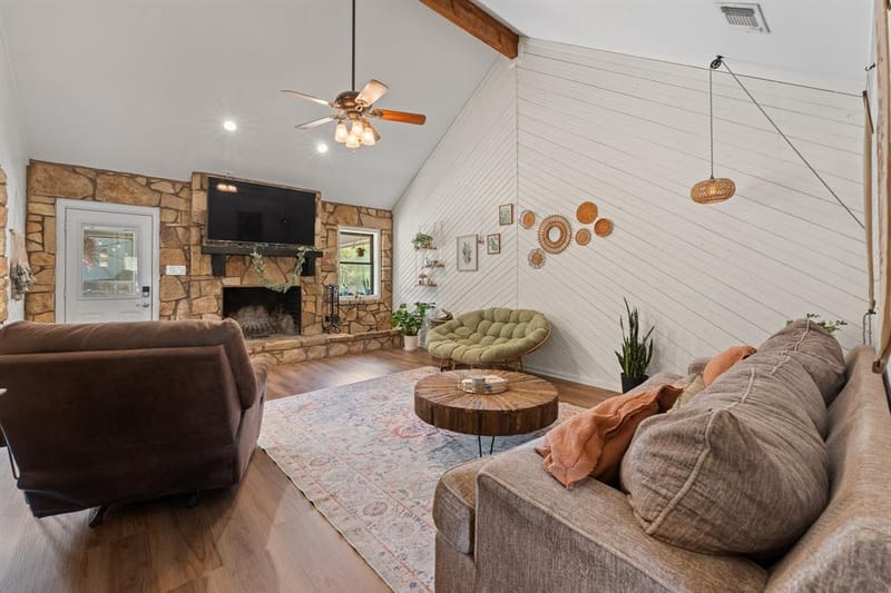 312 Trailwood Drive, Joshua TX 76058 - Photo 8