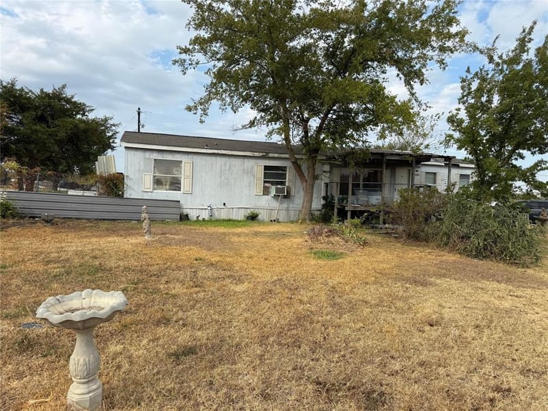 3921 Applewood Court, Alvarado TX 76009