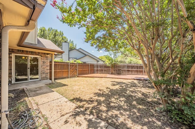 6402 Valleybrooke Court, Arlington TX 76001 - Photo 37