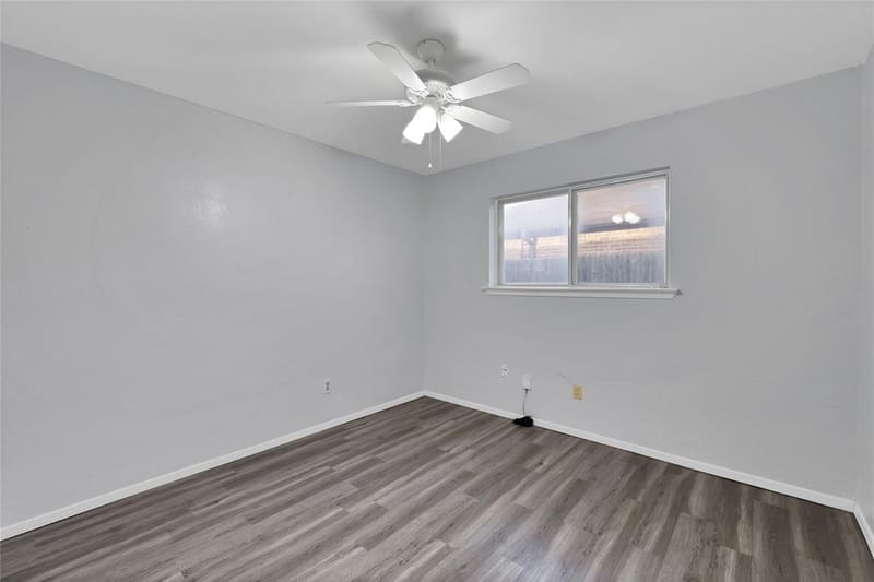 7357 Channel View Drive, Fort Worth TX 76133 - Photo 32