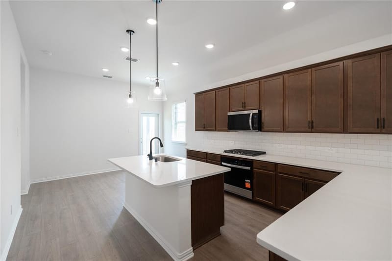 8716 Saratoga Street, Aubrey TX 76227 - Photo 3