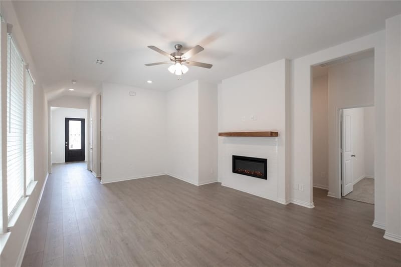 8716 Saratoga Street, Aubrey TX 76227 - Photo 9