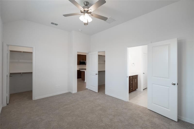 8716 Saratoga Street, Aubrey TX 76227 - Photo 11