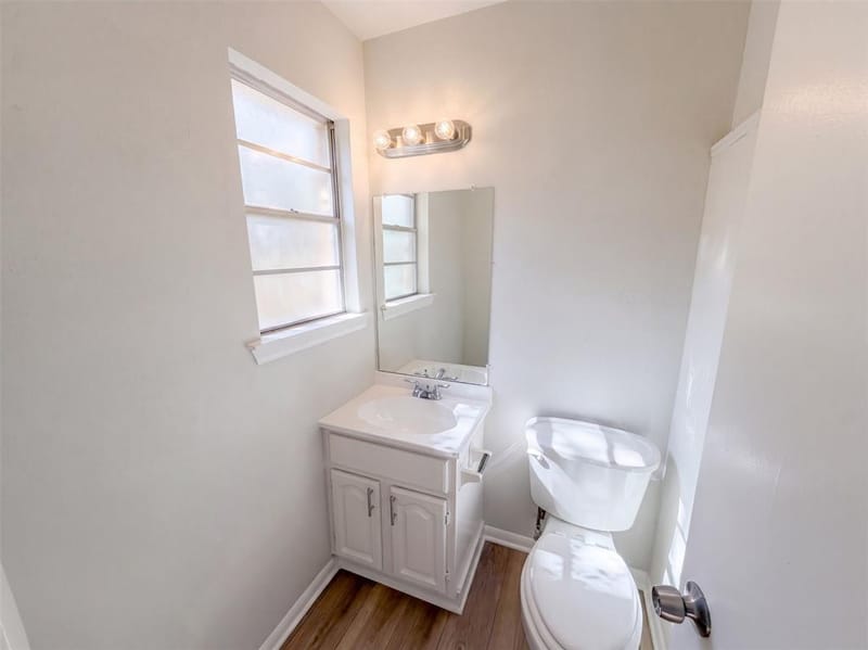 1229 King Drive, Bedford TX 76022 - Photo 17