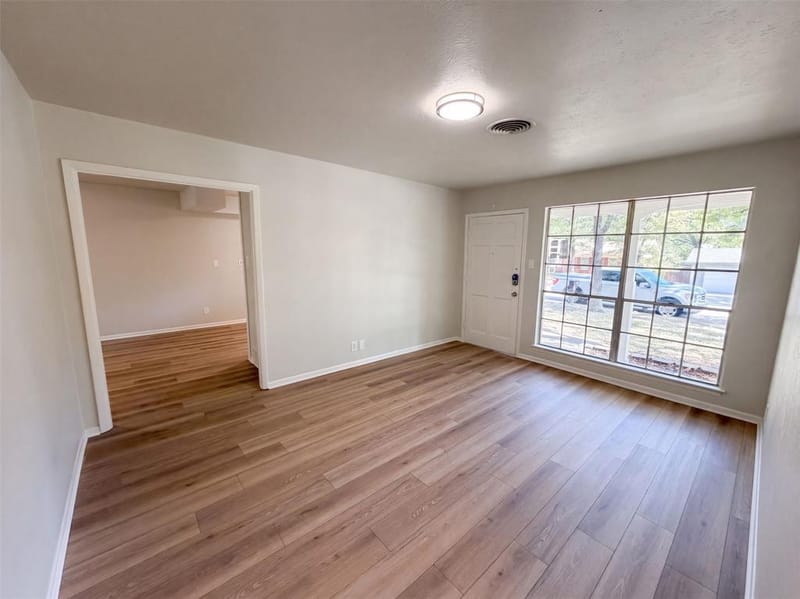 1229 King Drive, Bedford TX 76022 - Photo 9