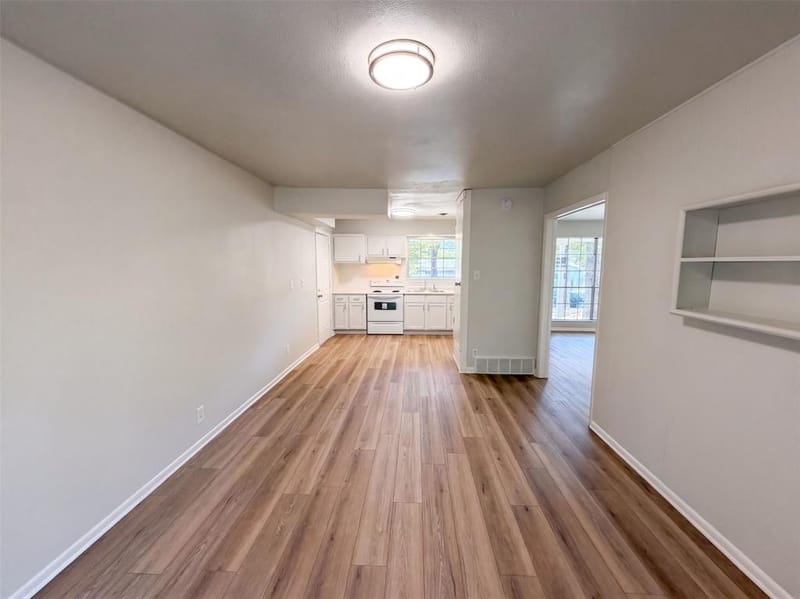1229 King Drive, Bedford TX 76022 - Photo 11