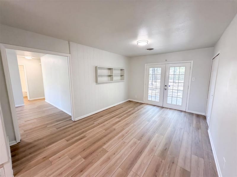 1229 King Drive, Bedford TX 76022 - Photo 8