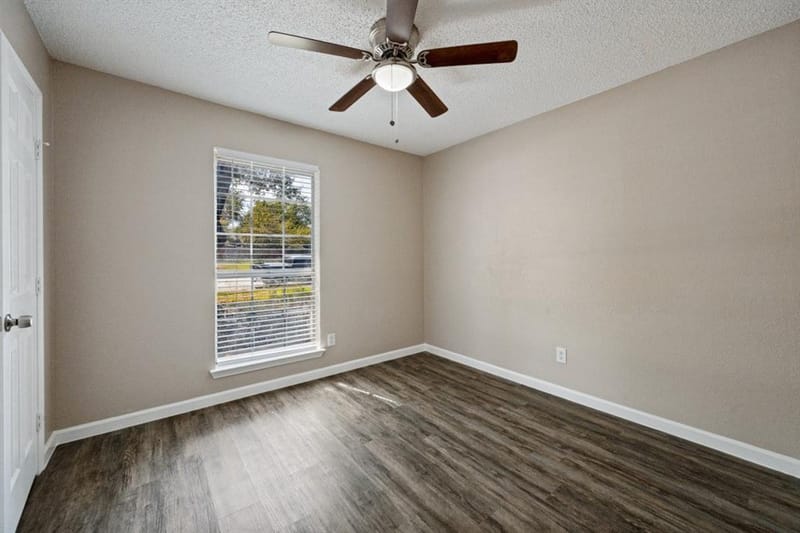 1509 Caplin Drive, Arlington TX 76018 - Photo 21