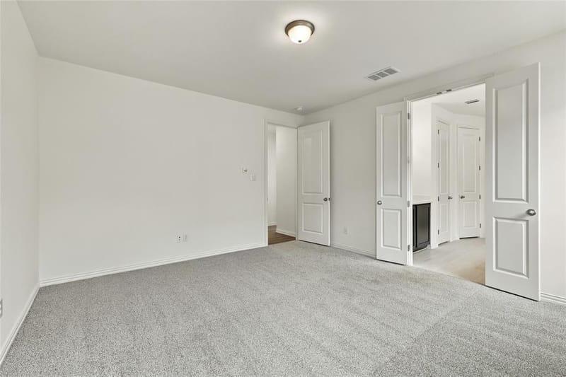 16517 Japanese Maple Drive, Fort Worth TX 76247 - Photo 4
