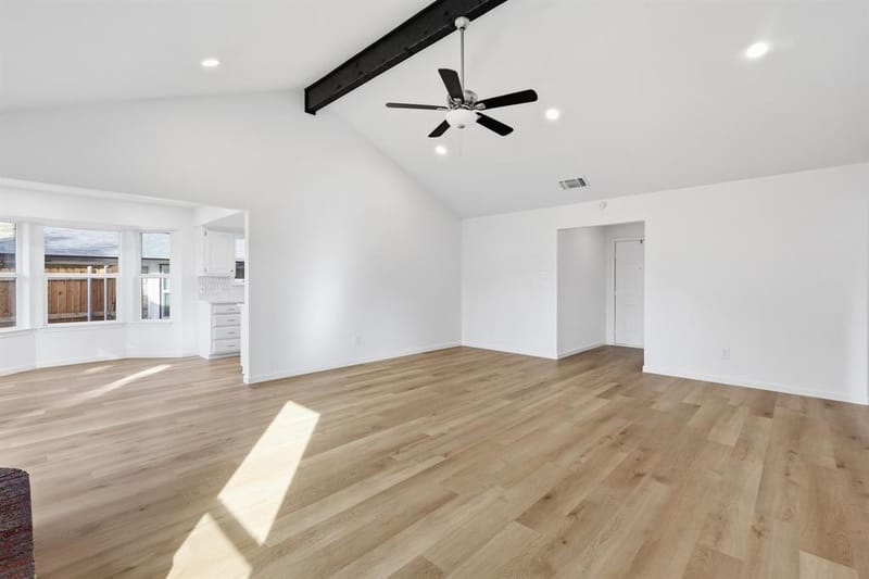 3113 Meadowmoor Street, Fort Worth TX 76133 - Photo 5