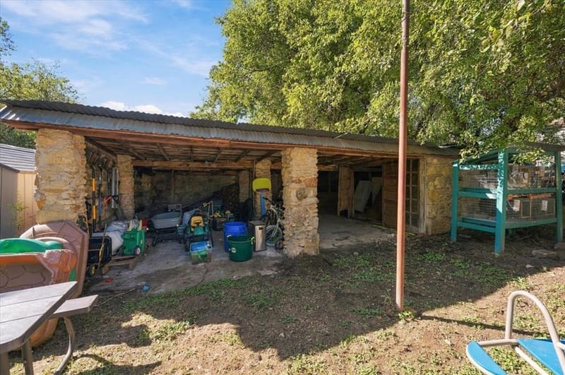 809 W Bridge Street, Weatherford TX 76086 - Photo 27