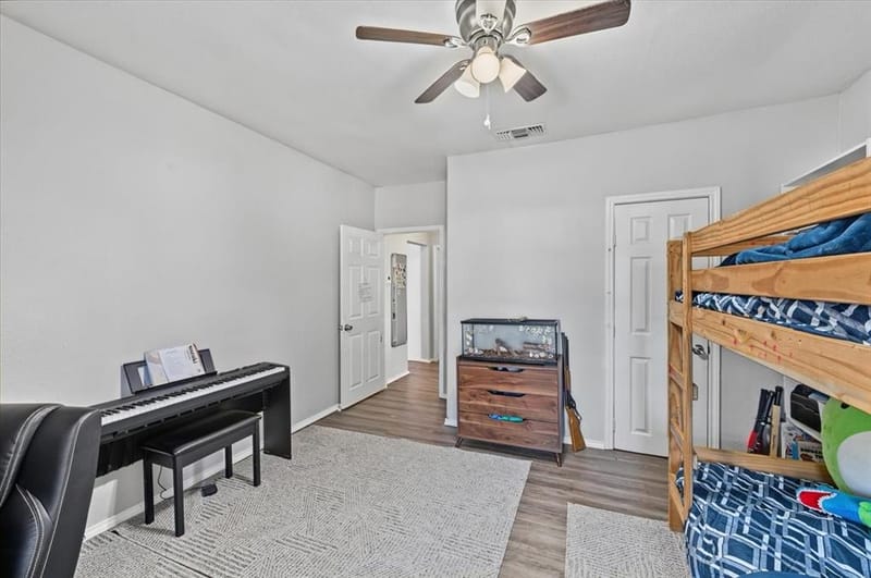 809 W Bridge Street, Weatherford TX 76086 - Photo 20