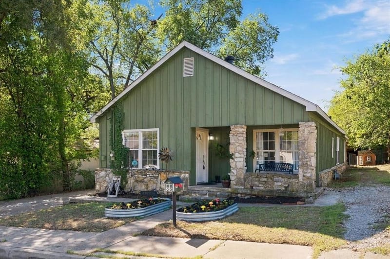 809 W Bridge Street, Weatherford TX 76086 - Photo 30
