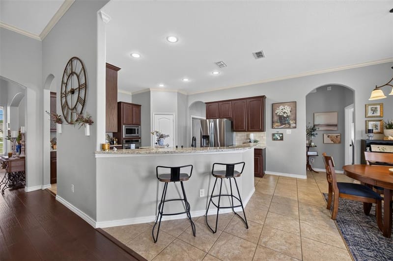 225 Diamond Rose Drive, Burleson TX 76028 - Photo 22