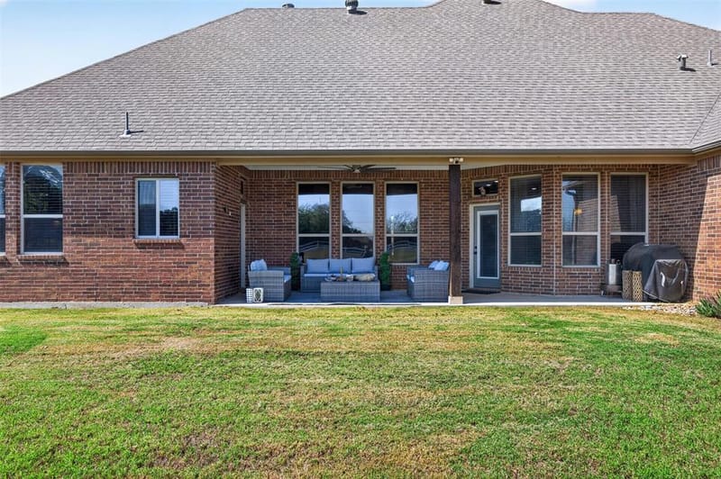 225 Diamond Rose Drive, Burleson TX 76028 - Photo 36