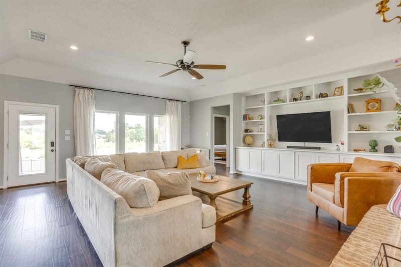 703 Country Club Drive, Joshua TX 76058 - Photo 14