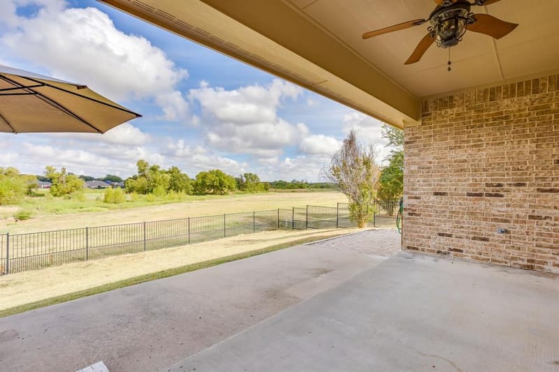703 Country Club Drive, Joshua TX 76058 - Photo 35