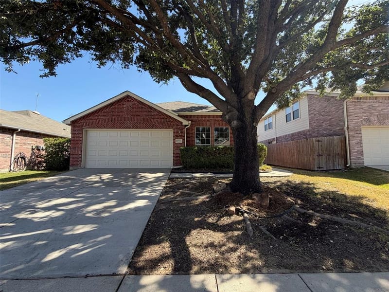 1313 Sandpiper, Aubrey TX 76227