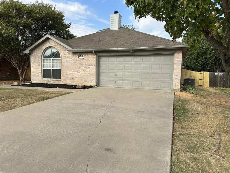 1409 Misty Meadow Drive, Midlothian TX 76065 - Photo 2