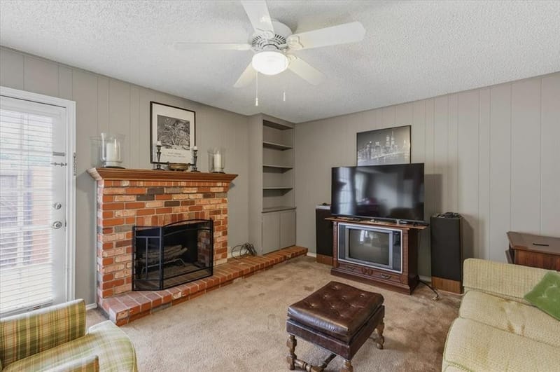 1061 Roaring Springs Road, Fort Worth TX 76114 - Photo 7