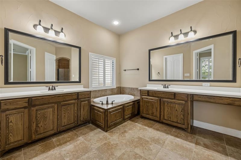 419 San Marcos Drive, Irving TX 75039 - Photo 17