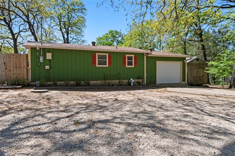 125 Harrell Street, Gun Barrel City TX 75156 - Photo 3