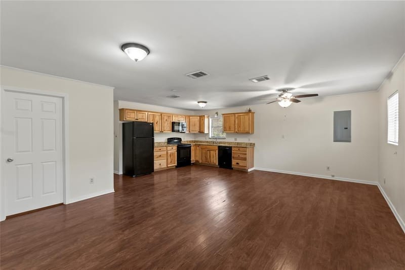 125 Harrell Street, Gun Barrel City TX 75156 - Photo 21