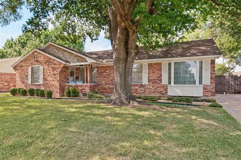 9941 Chippendale Drive, Dallas TX 75238
