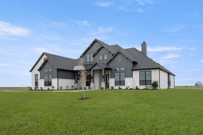 151 Talpin Lane, Venus TX 76084 - Photo 2