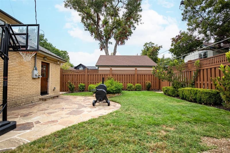 5435 Mercedes Avenue, Dallas TX 75206 - Photo 36
