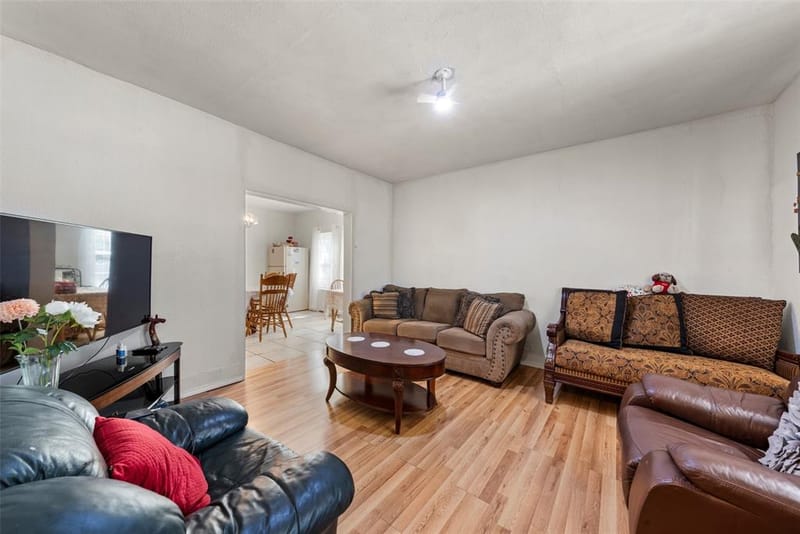 708 S 16th Street, Waco TX 76706 - Photo 3