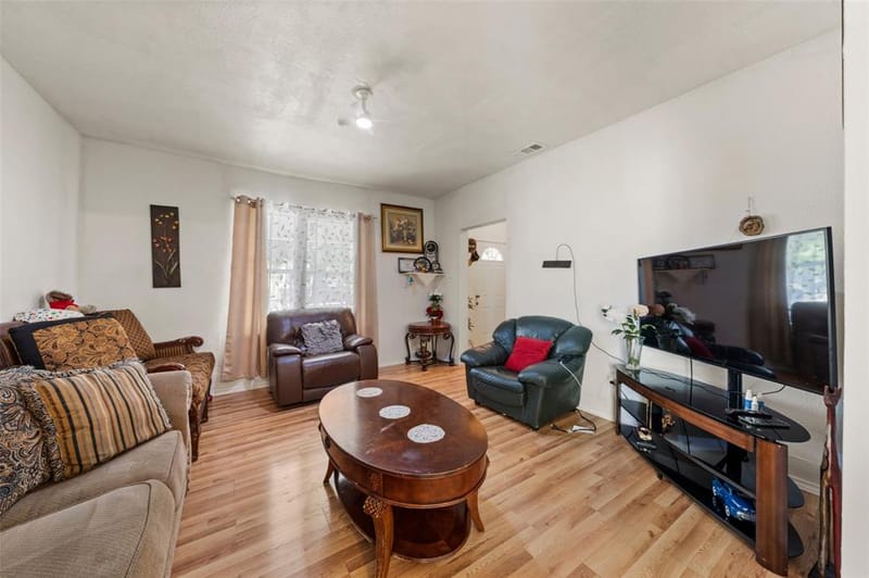 708 S 16th Street, Waco TX 76706 - Photo 4